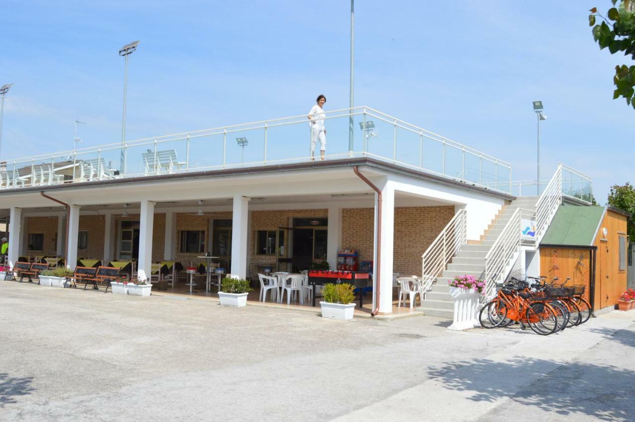 Camping Tre Archi Lido di Fermo Εξωτερικό φωτογραφία