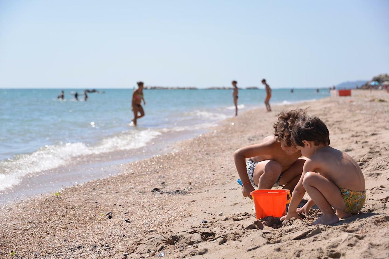 Camping Tre Archi Lido di Fermo Εξωτερικό φωτογραφία